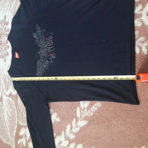 Hugo Boss 'Keep Them Flying' Longsleeve T-shirt - Picture 17 of 17